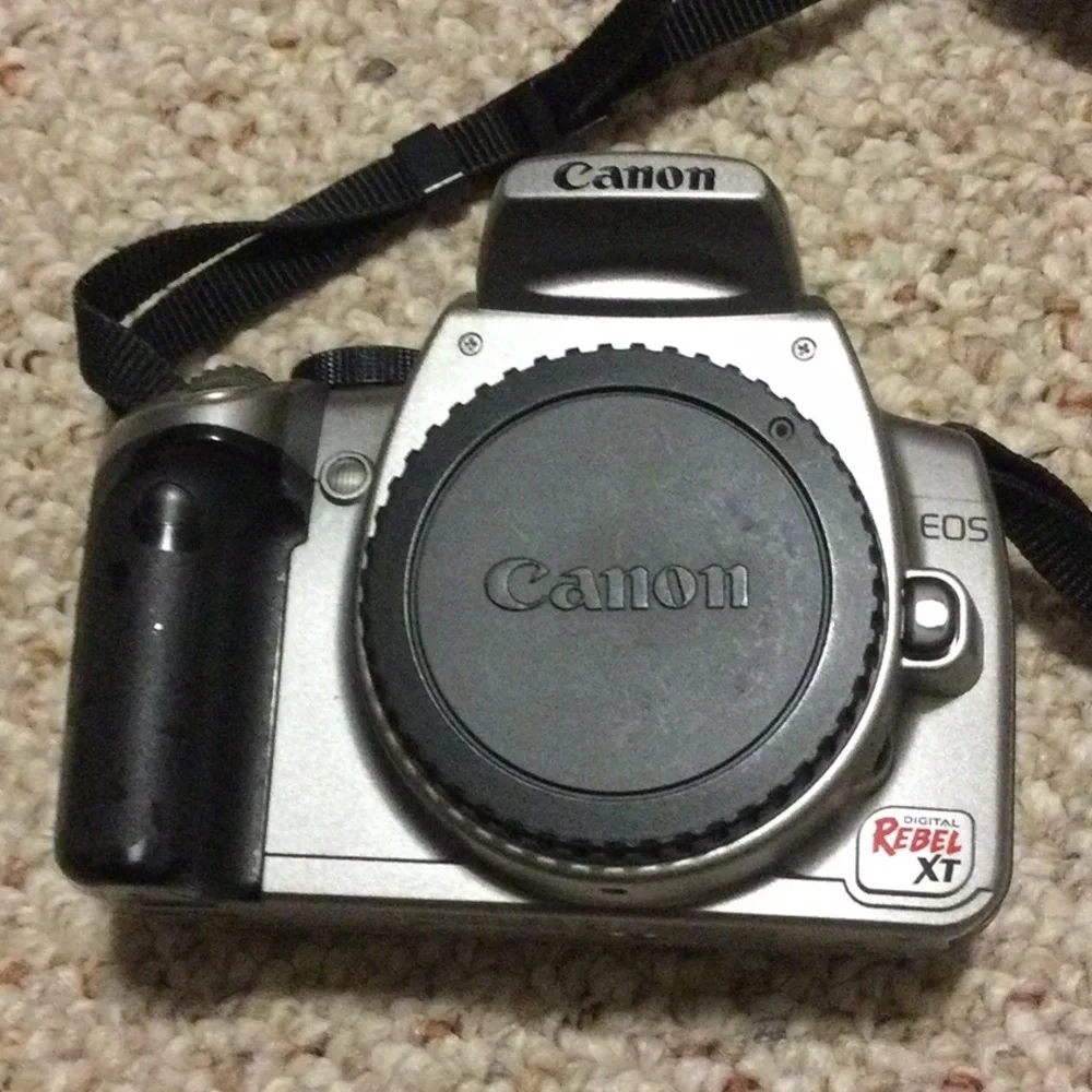 Canon EOS digital rebel XT EOS 360 D